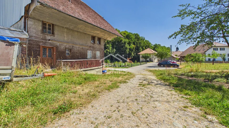 Charaktervolles Bauernhaus mit Entwicklungspotential