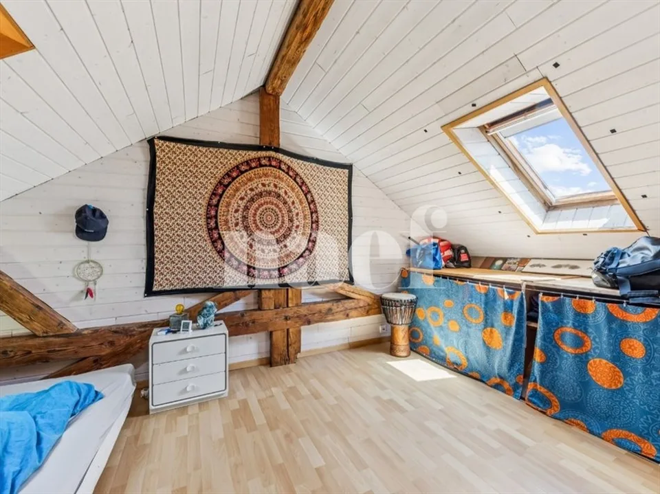 6,5-Zimmer Doppelhaushälfte mit Garten in Sorens zu verkaufen – Foto 12 von 25