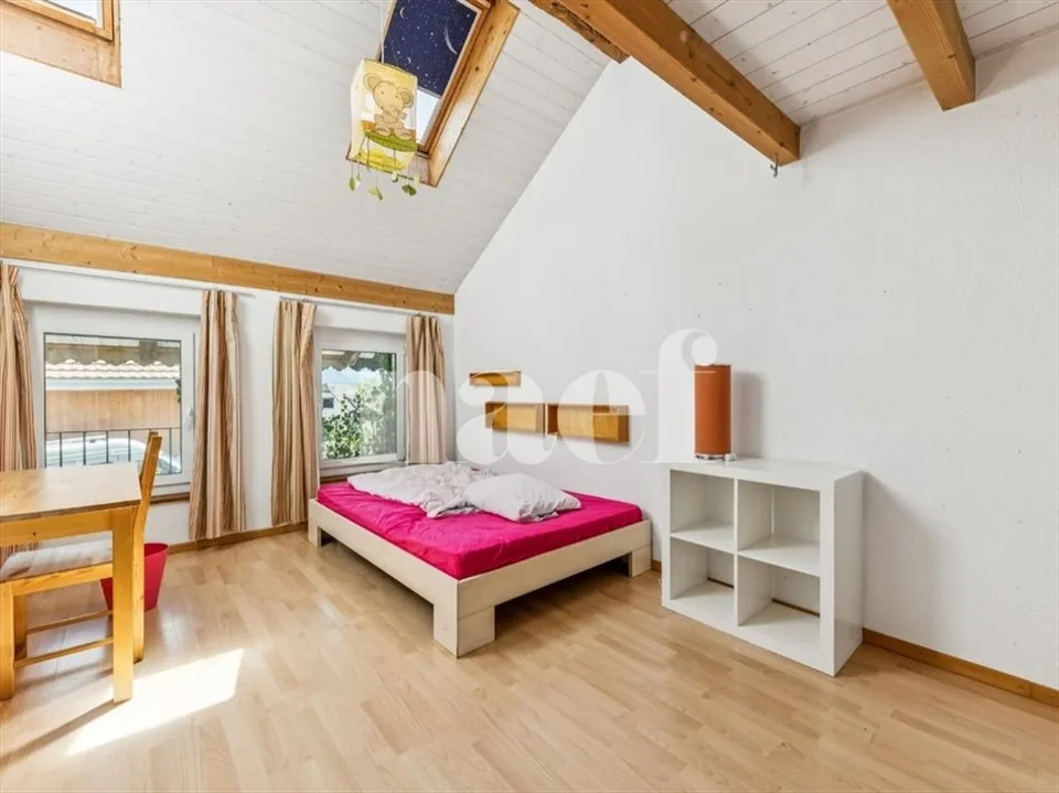 6,5-Zimmer Doppelhaushälfte mit Garten in Sorens zu verkaufen – Foto 11 von 25