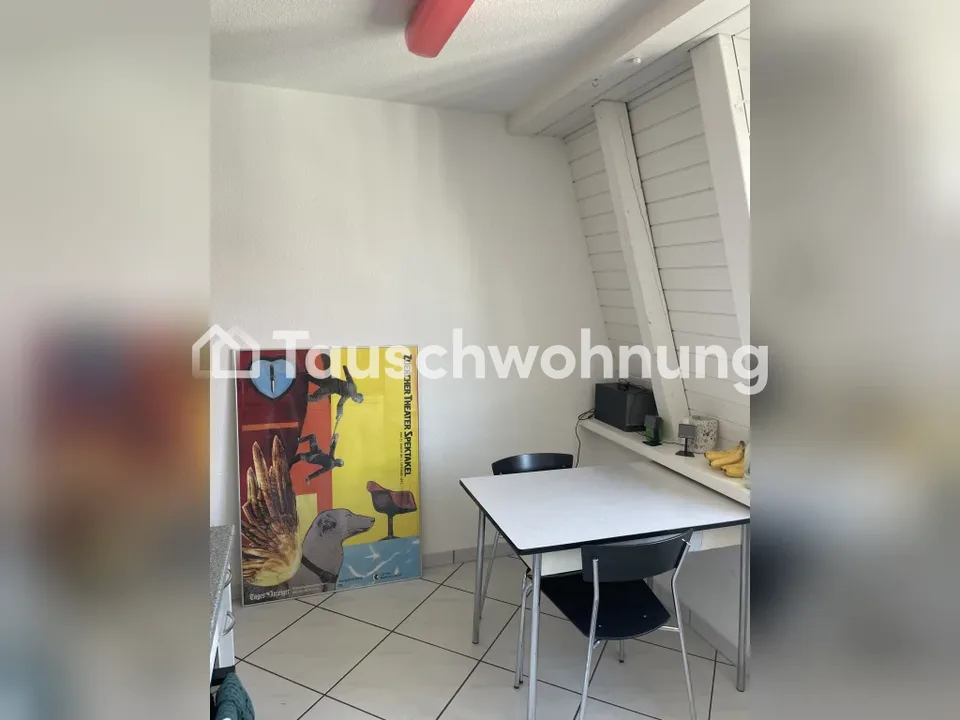3-room old building apartment in Wiedikon with plenty of light