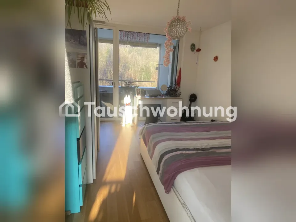 Tausche 3.5-Zimmer-Flat in Zürich, Kreis 2