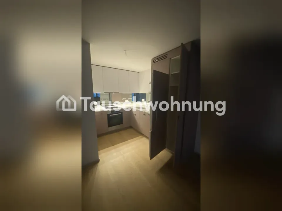 Suche große Wohnung in Zürich, biete 2 Zimmer in Hottingen