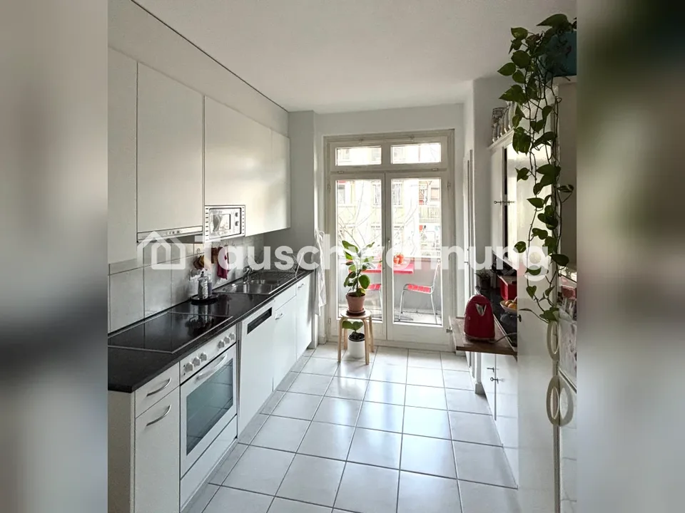 Tausche charmante 3,5-Zi Altbauwohnung (8002) mit 2 Balkonen