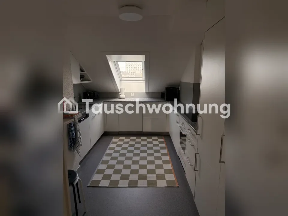 Renovierte Dachwohnung an der Dienerstrasse (K4)