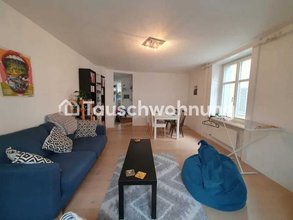 Charmanter Altbau in belebter zentraler Gegend Zürichs