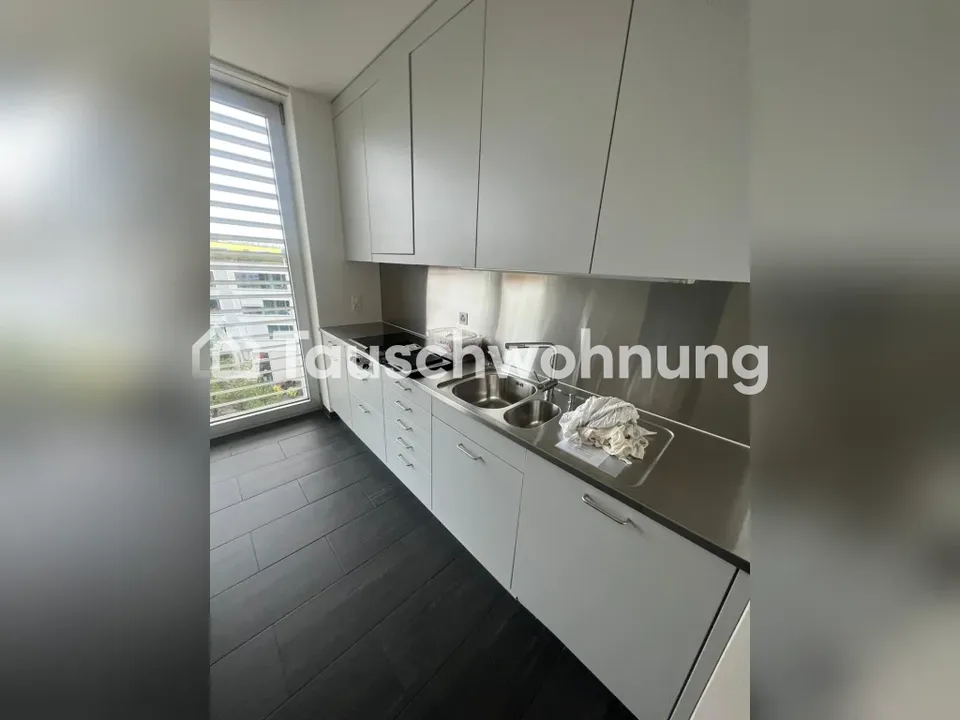 Appartamento 3.5 stanze con balcone e prato – foto 8 di 13