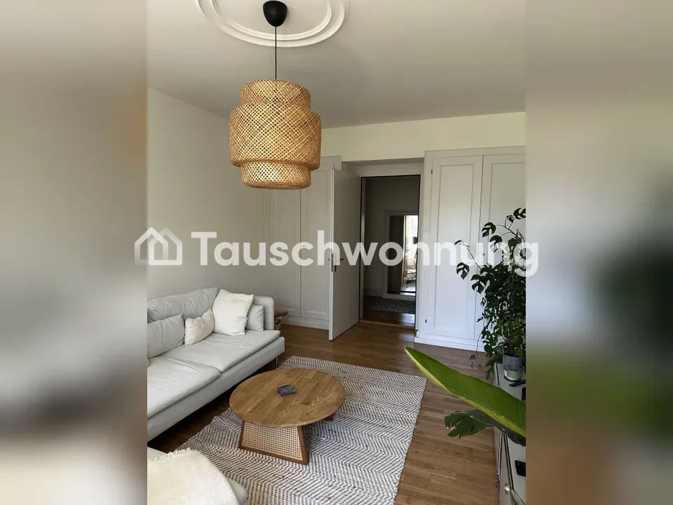 Renovated 3.5-Room Old Building Gem, Central in District 5