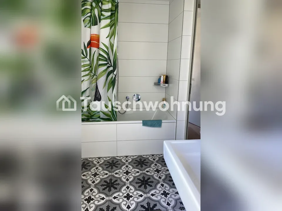Eigene Etage in einem schönen, modernen WG Haus mit Garten