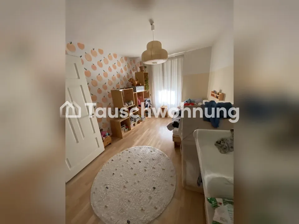 Zentrale Altbauwohnung mit Dachterrasse
