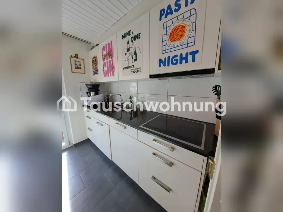 3.5 Renovierter Altbau, 2 Balkone, ruhiges Quartier