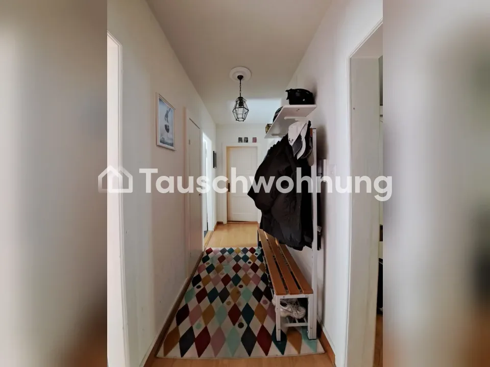3.5 Renovierter Altbau, 2 Balkone, ruhiges Quartier