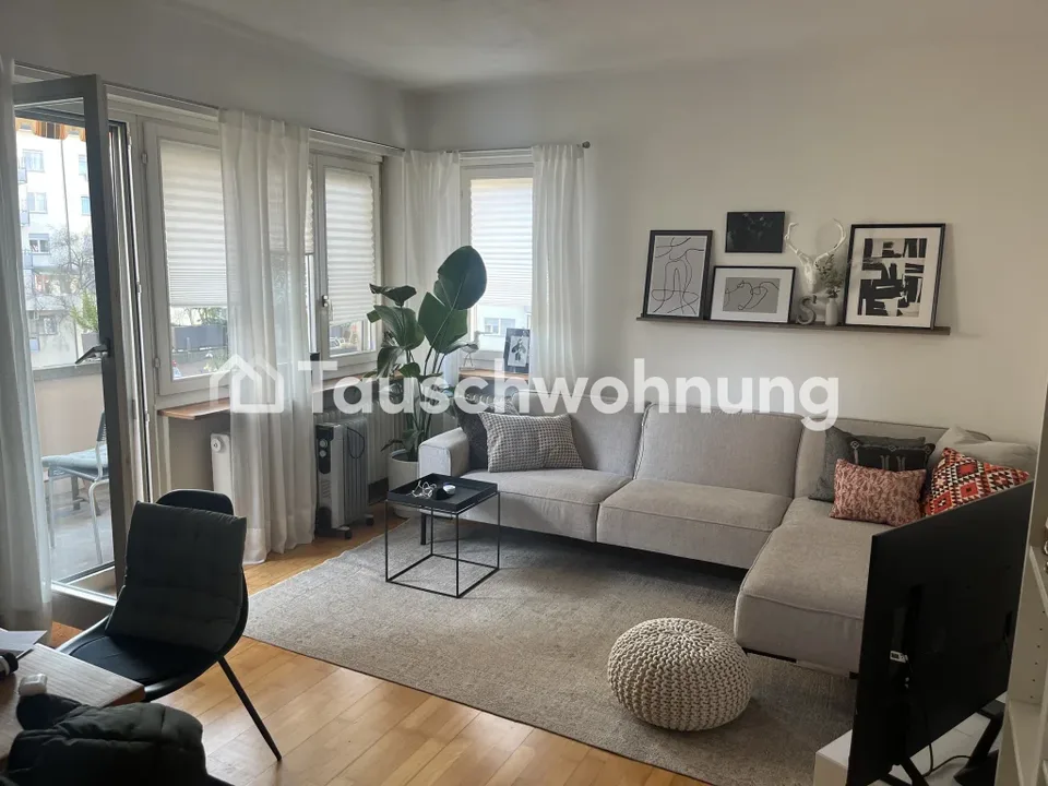 Helle zentrale 2.5 ZimmerWhg gegen vergleichbare Dachwohnung