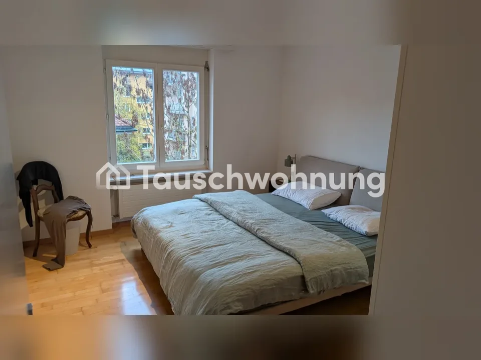 Affordable, beautiful and quiet old building apartment near Idaplatz