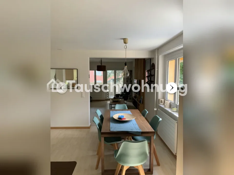 Tausche 2.5 Zi, in Wiedikon im 2.OG gegen grössere Wohnung