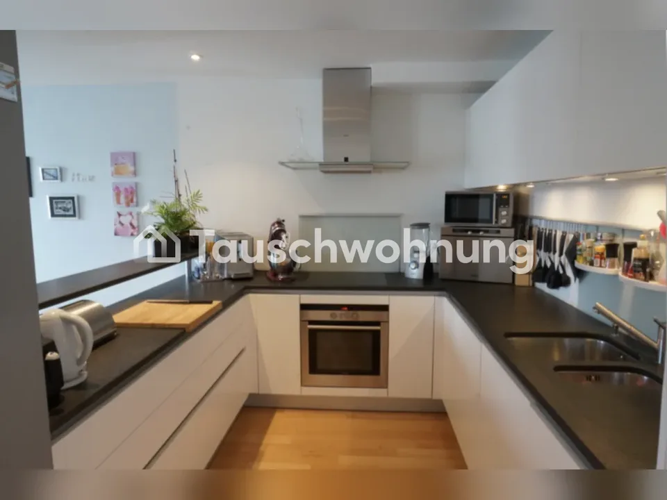 Tausche 4 1/2 Zimmer Wohnung gegen kleinere in Wollishofen