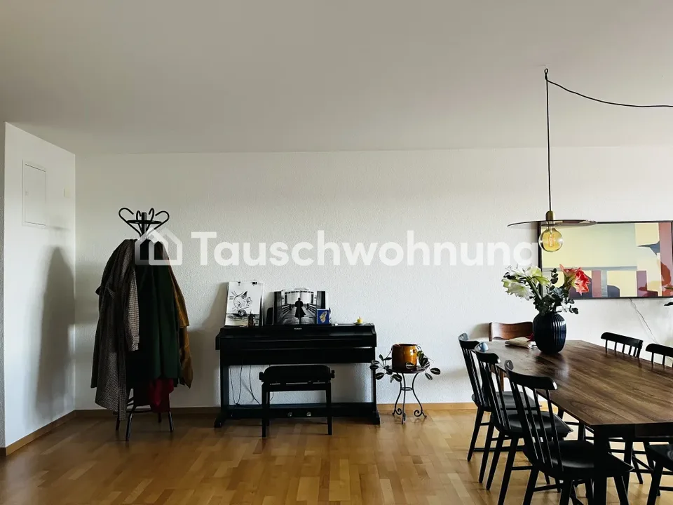Schöne helle Wohnung mit Aussicht