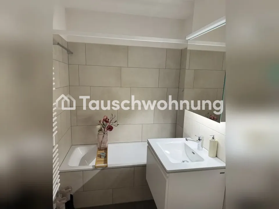 très central moderne + lumineux appartement en penthouse avec terrasse dans le K4