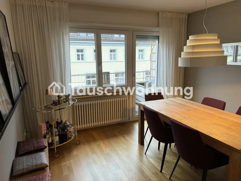 très central moderne + lumineux appartement en penthouse avec terrasse dans le K4