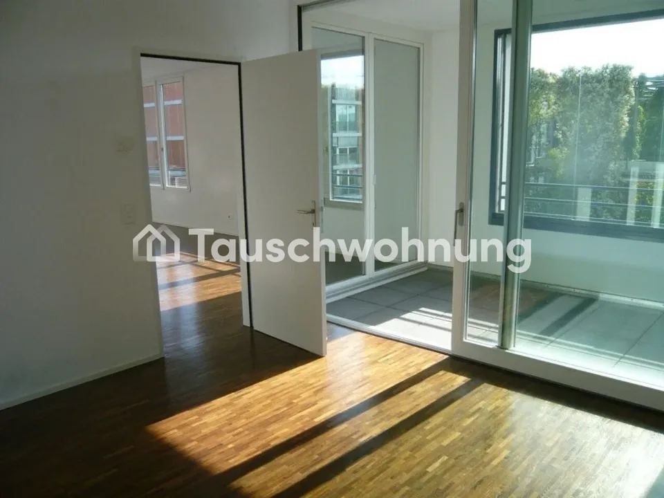 2.5 Zimmer Modern building 2min from Oerlikon trainstation