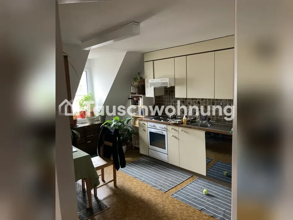 Dachwohnung in Wipkingen mit Stadtansicht und viel Licht!