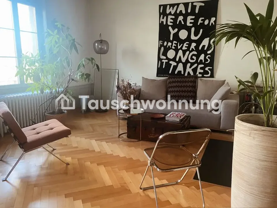Grosse Altbauwohnung mit hohen Decken, Balkon &amp; Dachterrasse
