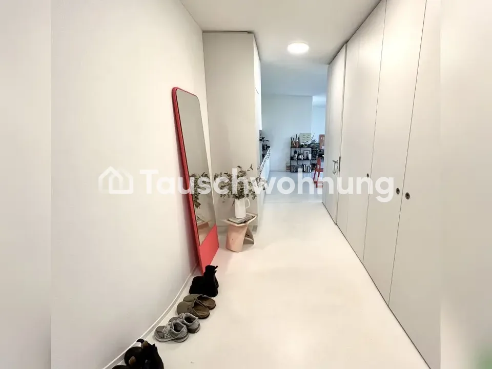 Urbane Neubau-Architekturperle mit Blick auf Grünpark
