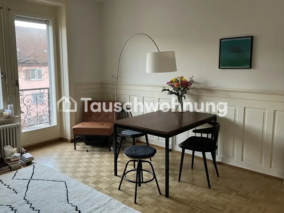 Schöne Altbauwohnung (2 2/5Z-), zwei Balkone, im K5