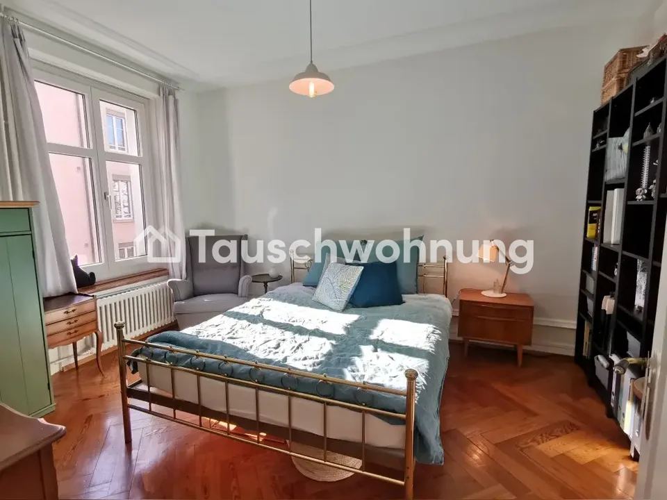 Altbau in Wiedikon geg. gleichwertige mit Aussenbereich