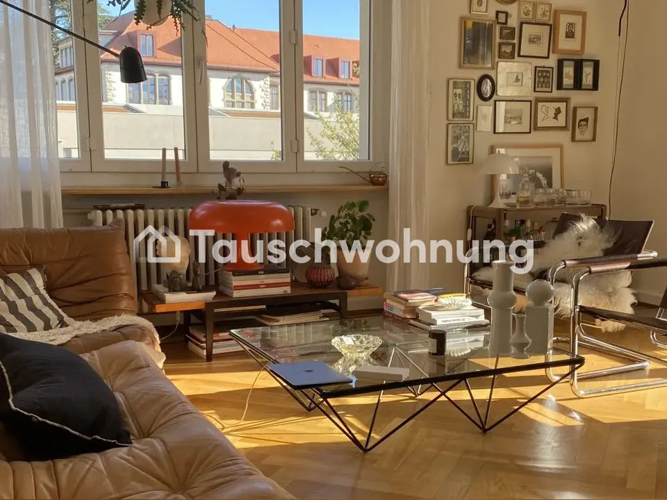Charmante, sonnige Altbauwohnung an Sackgasse