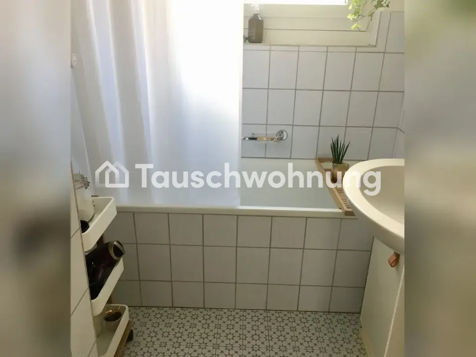 Zentrale 2-Zi mit Dachterrasse gegen 3-Zi