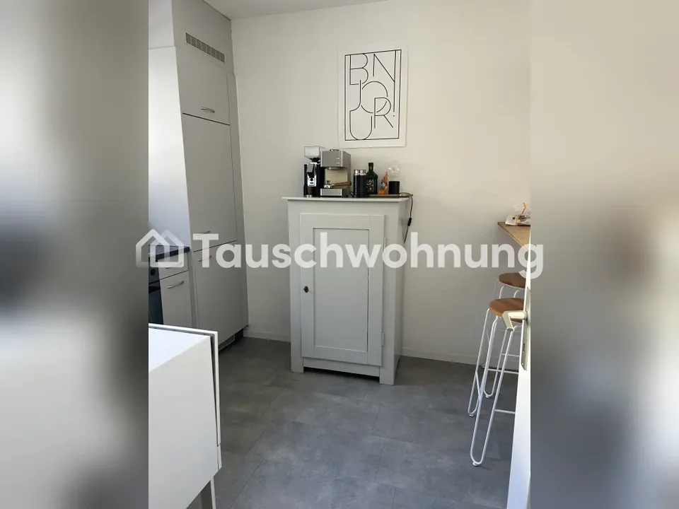 Zentrale 2-Zi mit Dachterrasse gegen 3-Zi