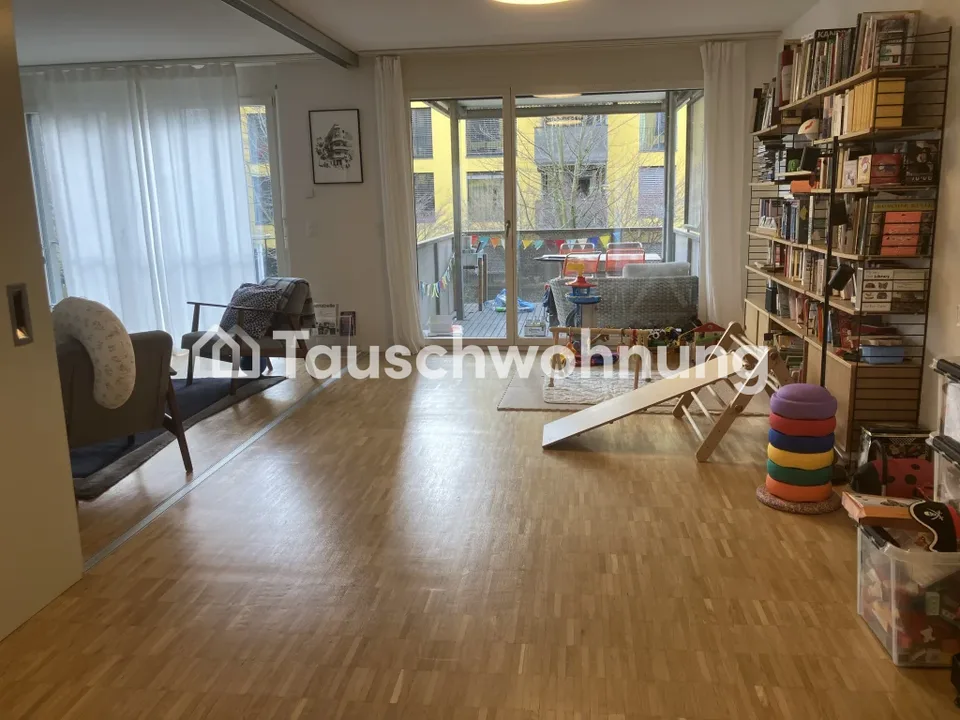 Exchange 5.5 room apartment in Wiedikon for apartment in K2 Zurich