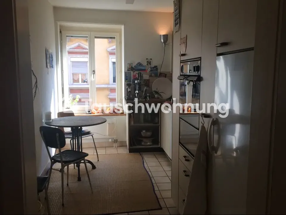 Altbauwohnung 3,5 Zimmer K 4 - suche grosse 3,5 oder grösser