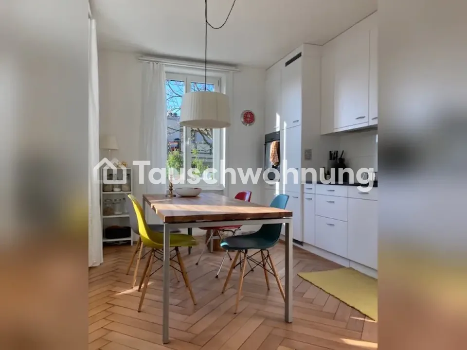 Hübsche 2.5 Zimmer- Wohnung oberhalb des Goldbrunnenplatzes