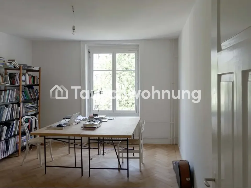 Helle 3-Zimmerwohnung mit zwei Balkonen im Kreis 7