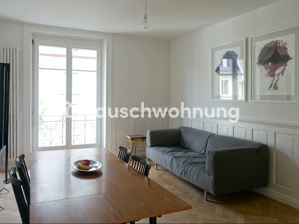 Helle 3-Zimmerwohnung mit zwei Balkonen im Kreis 7