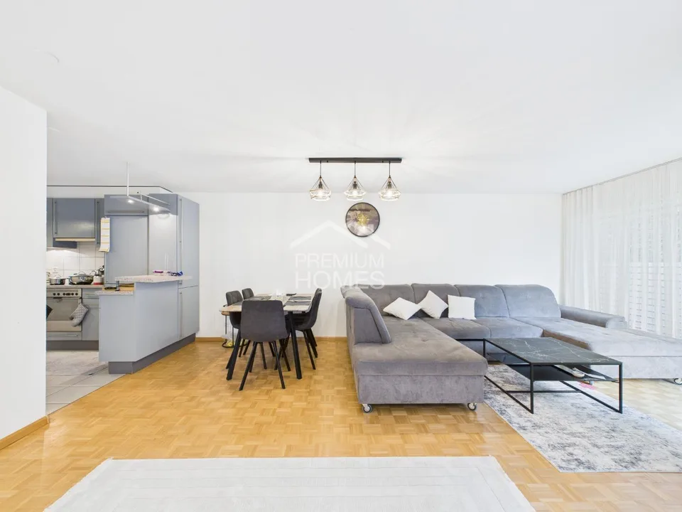 Wohntraum im Erdgeschosswohnung + Hobbyraum