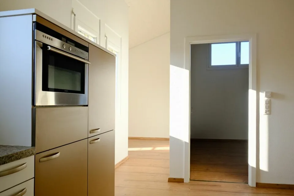 Charmante 2.5-Zimmer-Wohnung mit Aussicht ins Grüne in Aesch BL