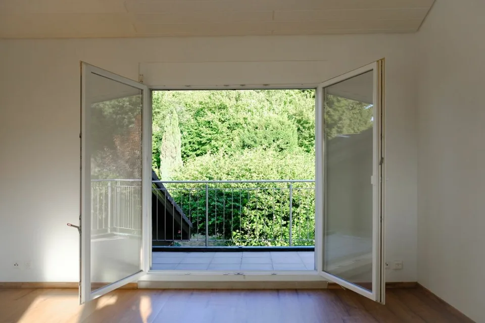 Charmant appartement 2.5 pièces avec vue sur la verdure à Aesch BL