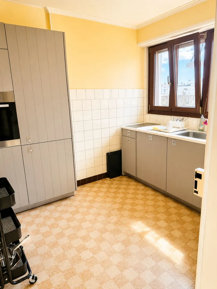 Renens - Appartement meublé 80 m², 2 chambres, parking - proche UNIL/EPFL/ECAL