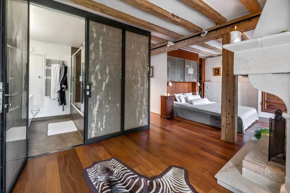 Maison de rêve pour cet objet rare et prestigieux