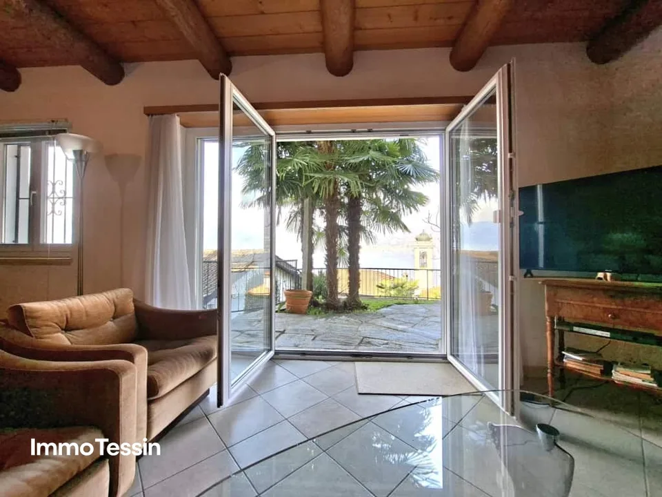 Holiday home with breathtaking lake view on Lake Maggiore – photo 10 of 13