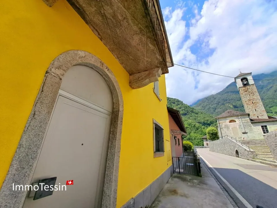 Unique property on the Verzasca dam with huge potential & 1800 m2 of land