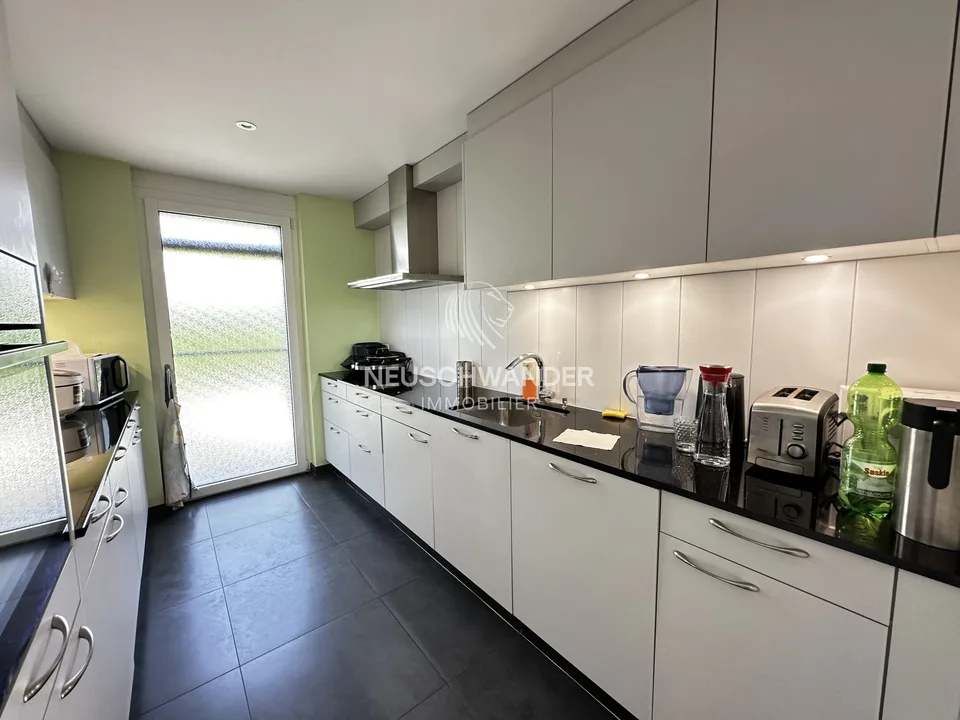 Familienhaus mit 5,5 Zimmern zu verkaufen in Delémont – Foto 8 von 13