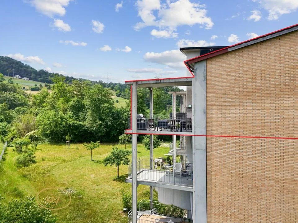 Living with a View - Dreamlike View into the Green
