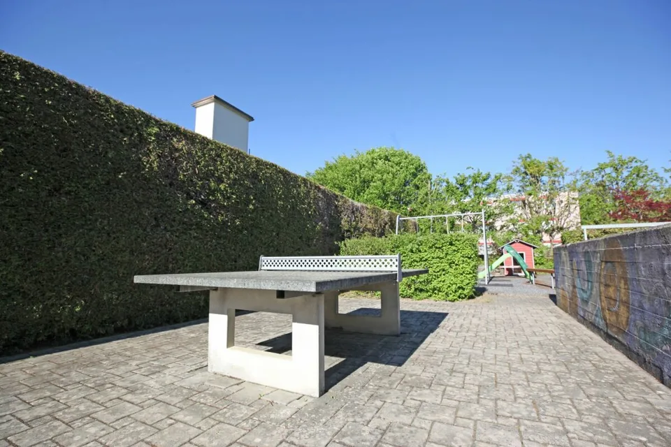 Maison d'angle de 4,5 pièces avec jardin