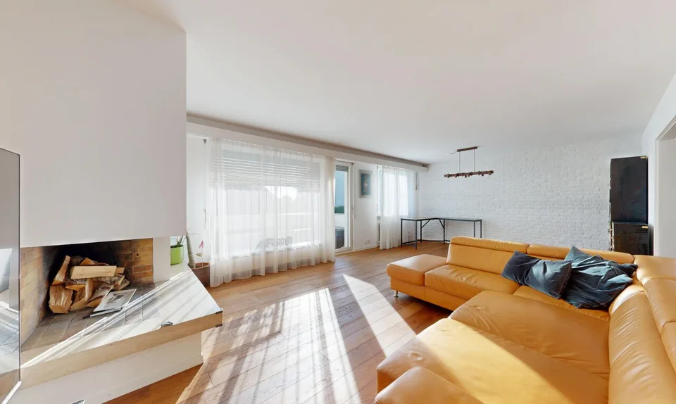Renovierte 3.5-Zimmer-Wohnung mit Balkon und Garten in Oberwil