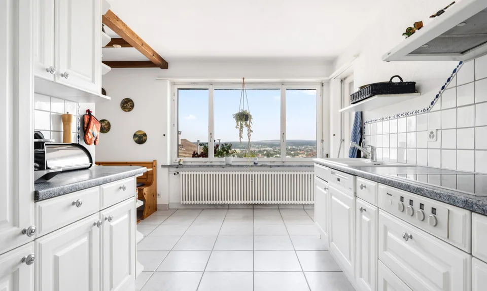 Unique Opportunity - Detached 7-Room Single-Family Home