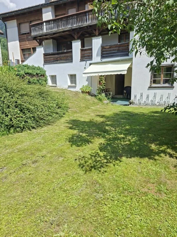 Beau gîte avec appartement et chambres de bien-être pour les invités à vendre