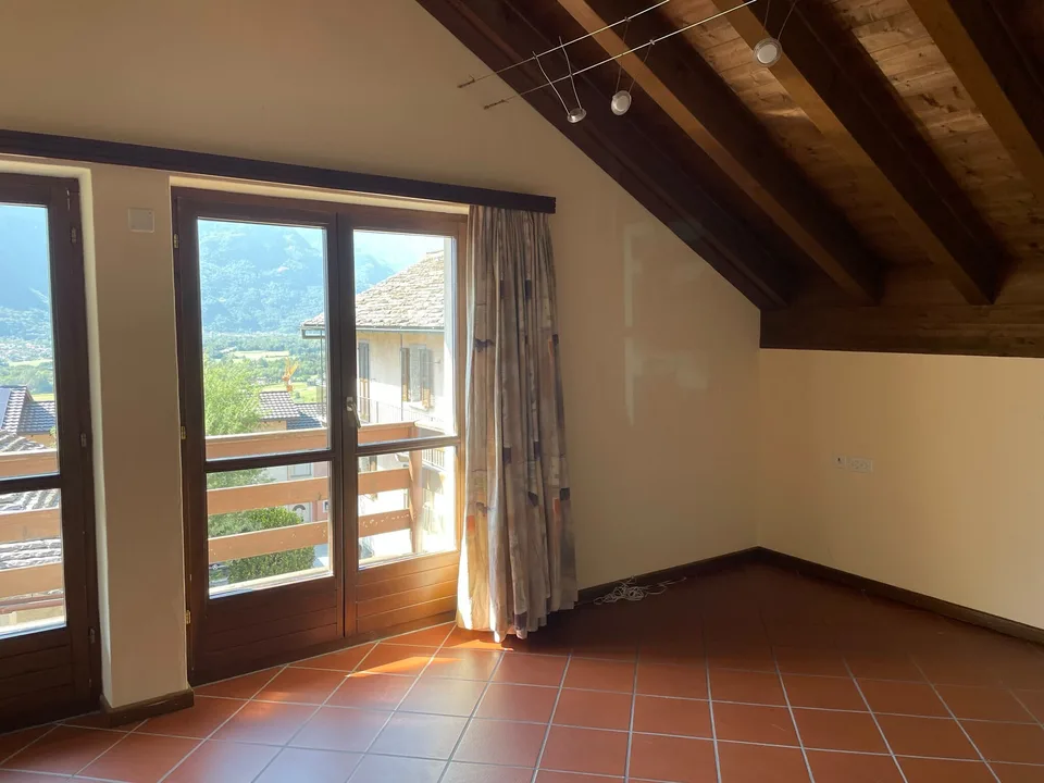 FOR RENT BRIGHT HOUSE ON 2 FLOORS IN CLARO - BELLINZONA